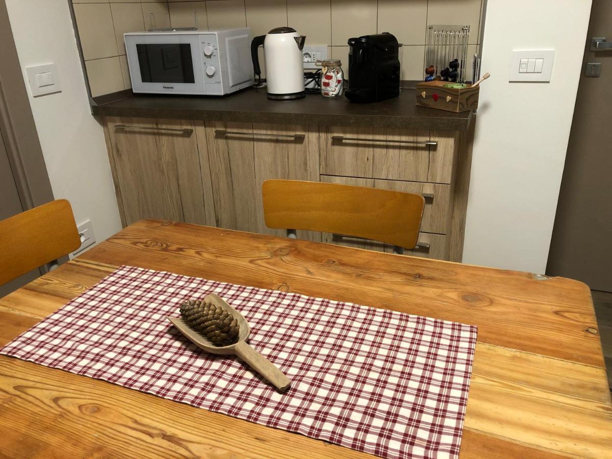 B And B Nonna Rosa Vista Lagorai Capriana エクステリア 写真